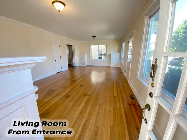 411 Green St, Mifflinburg, PA 17844