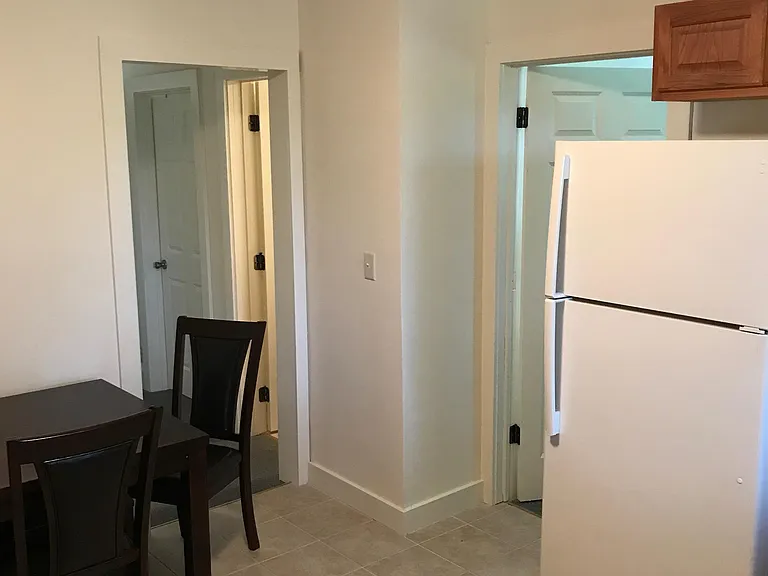 114 Highland Pl #2 — Photo 5