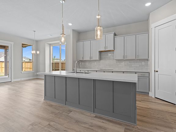 2227 Inglenook Grove Drive Kitchen