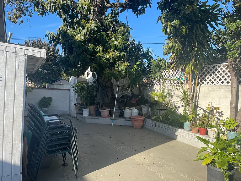 1/2 S Castana Ave — Photo 8