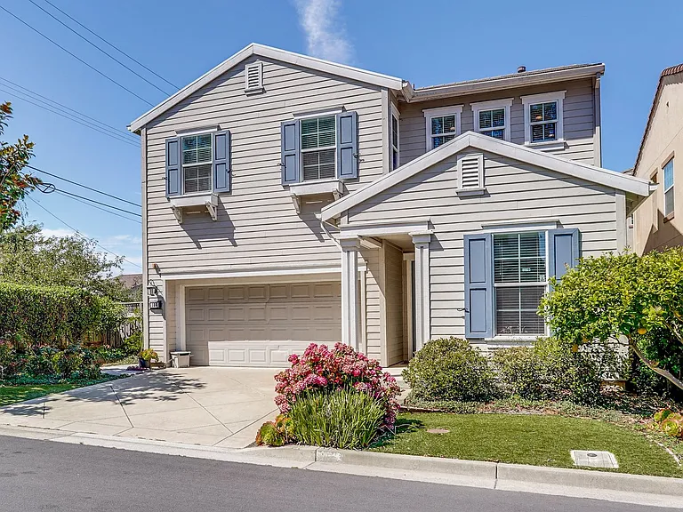 104 Alden Ct — Photo 3