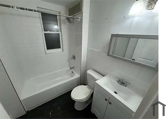 256 Dwight St #2 — Photo 4