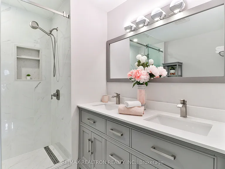 24 Laguna Pkwy #7 — Photo 25