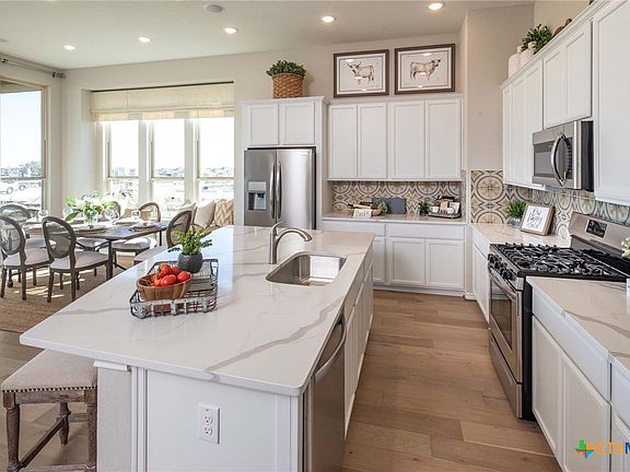 7th image of this home