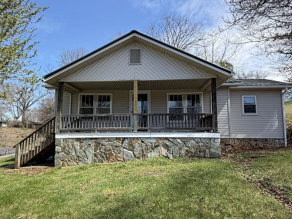 1st image of 871 Blue Ridge Dr