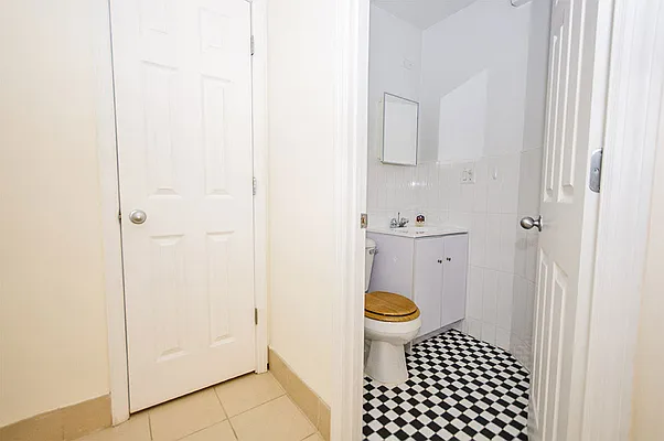 Rented by Level Group | media 20