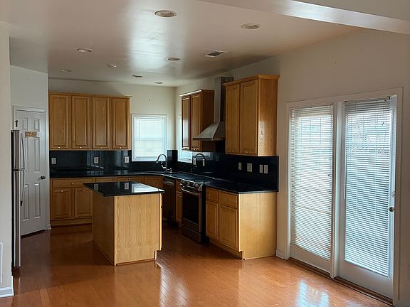 5th image of 6755 Mimosa Cir
