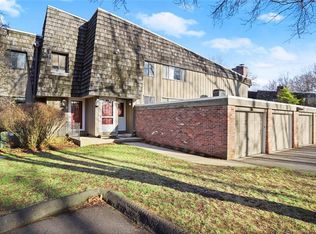 71 Ledgebrook Dr UNIT 71, Norwalk, CT 06854