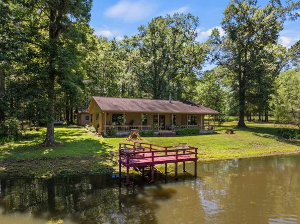 4469 County Road 1579, Avinger, TX 75630