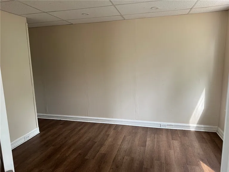 513 S Main St — Photo 8