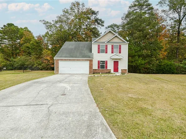 6743 Merrywood Dr, Fairburn, GA 30213