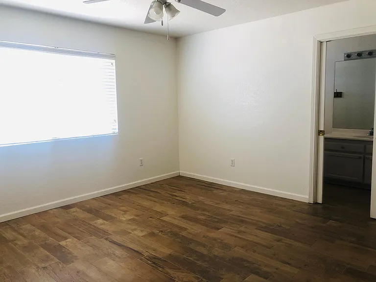 7566 Lucerne Vista Ave — Photo 6