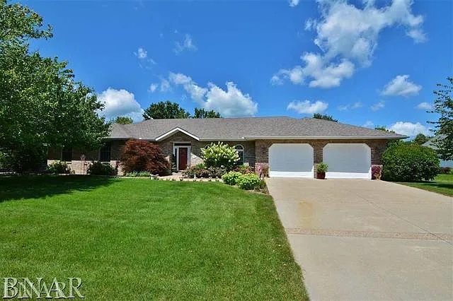 3004 Thornwood Ln photo 1