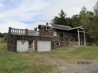 105 Trent Rd, Friedens, PA 15541