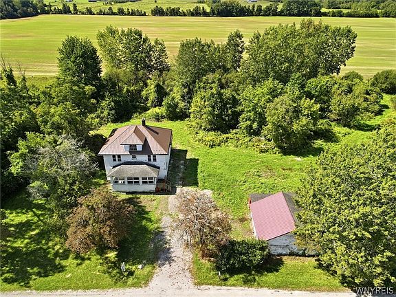 3rd image of 3566 Drum Rd