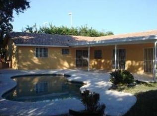 6220 SW 69th Ave, South Miami, FL 33143