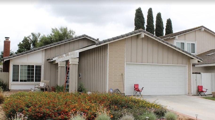 1st image of 3762 Carmel Ave