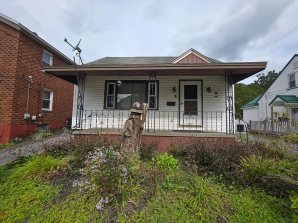 23 Powers Ave, Johnsonburg, PA 15845