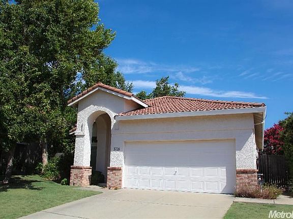 2nd image of 1718 Evergreen Dr