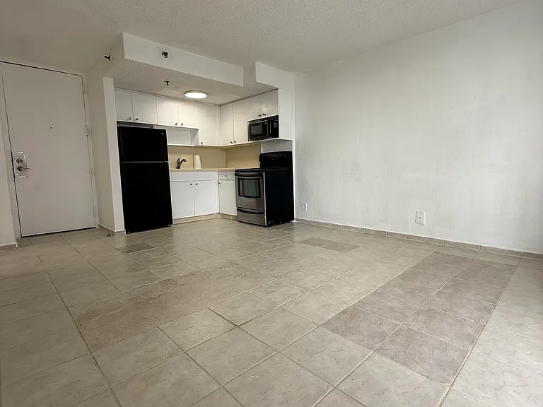 16450 NW 2nd Ave #311 — Photo 6