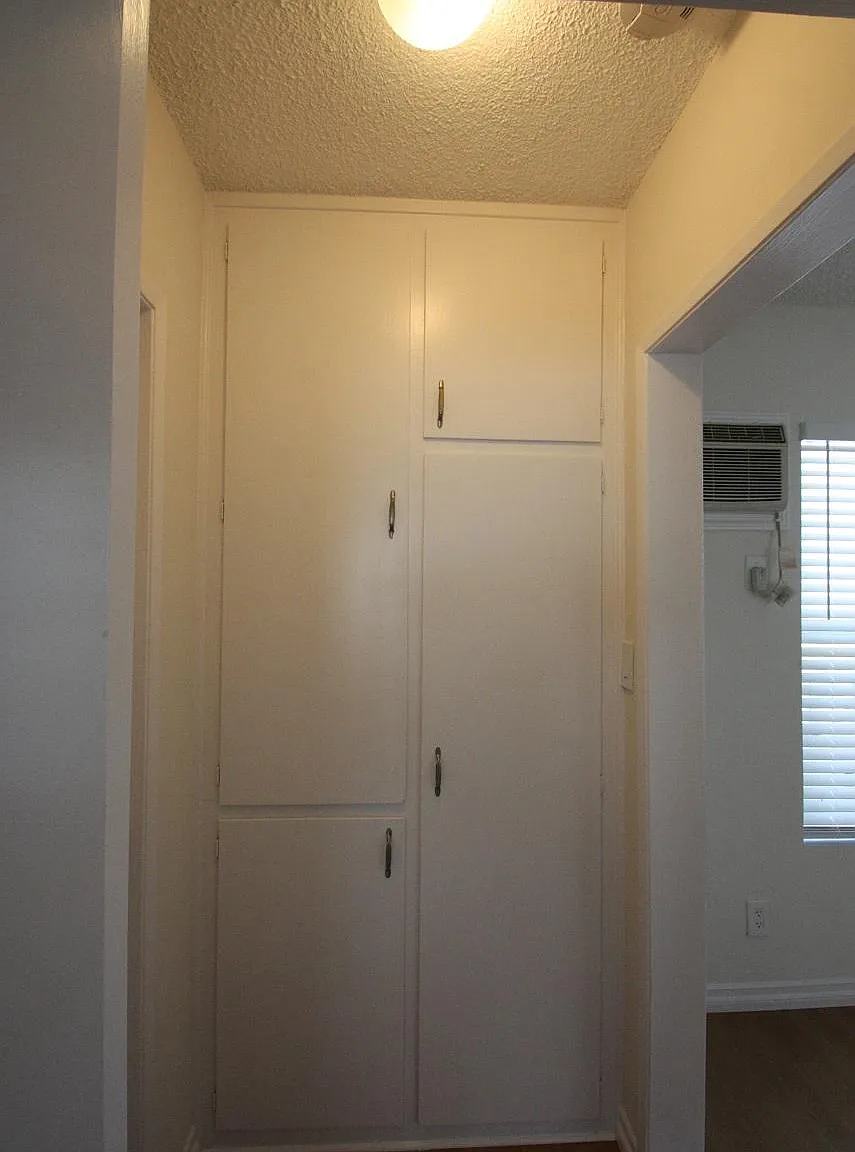 1 bed, $2,050 — Photo 4