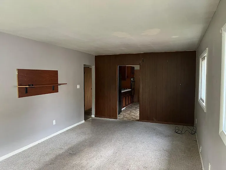 1911 N Mason St — Photo 3