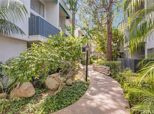 18645 Hatteras St UNIT 203, Tarzana, CA 91356