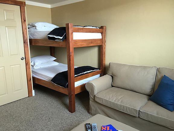 3rd image of 1150 Deer Valley Dr #1020