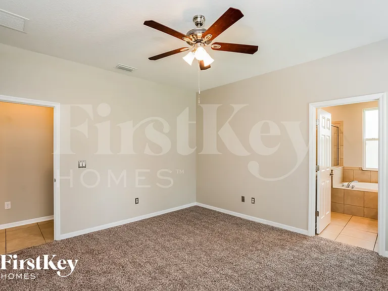 7719 E 110th Ave — Photo 9