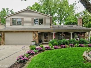 1536 N Columbia St, Naperville, IL