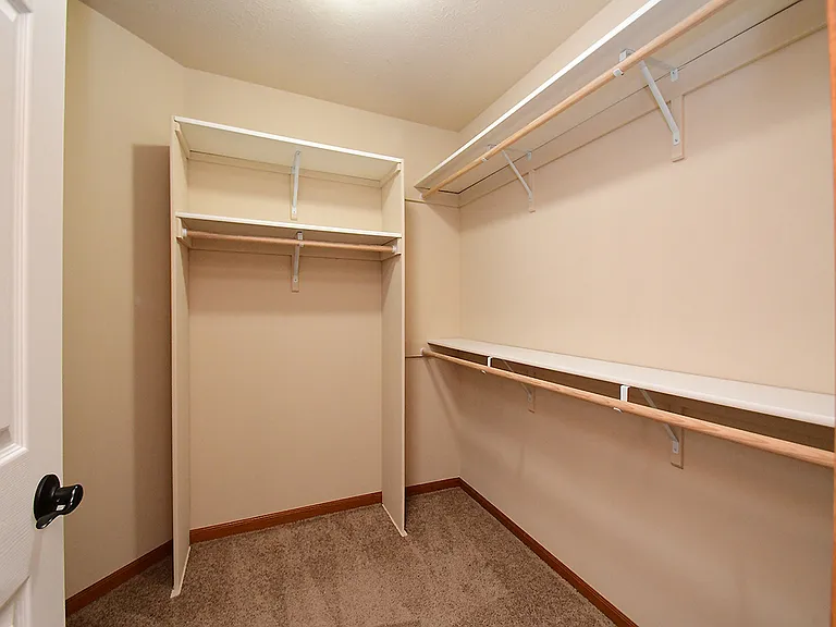 806 W Desert Vista Dr — Photo 9