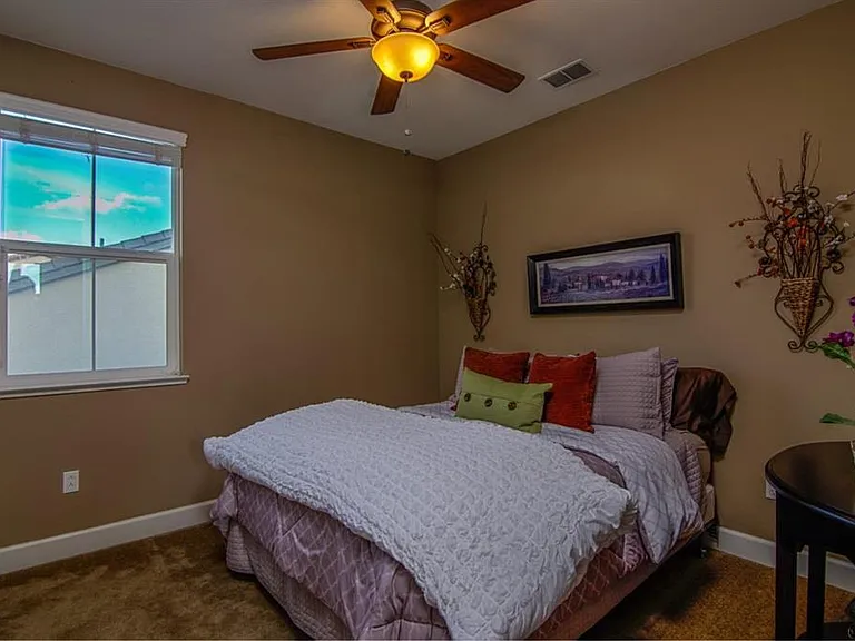 550 Bel Air Way — Photo 15