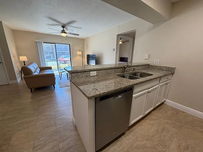 5327 Summerlin Rd #2707 — Photo 10
