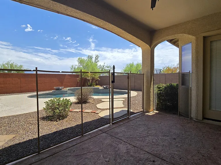 13637 S 175th Dr — Photo 34