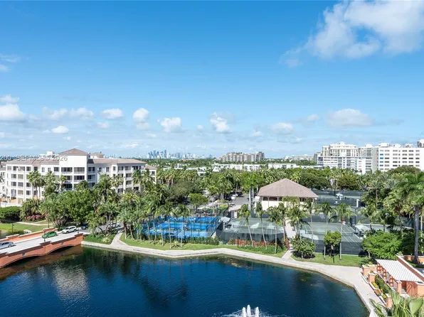 765 Crandon Blvd #Penthouse 4, Key Biscayne, FL 33149