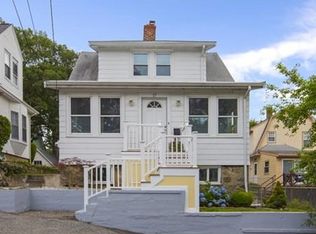 17 Guild St, Medford, MA 02155