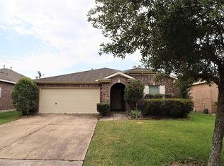 2749 Lomelina Ln, League City, TX 77573