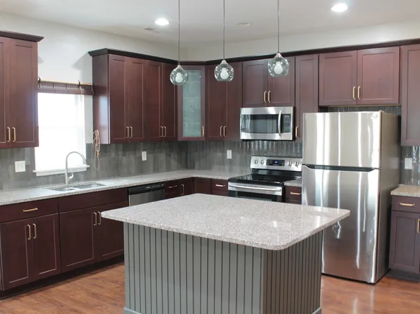 301 High St, Washington, MO 63090