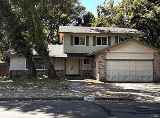 2850 Creekside Road, Santa Rosa, CA 95405