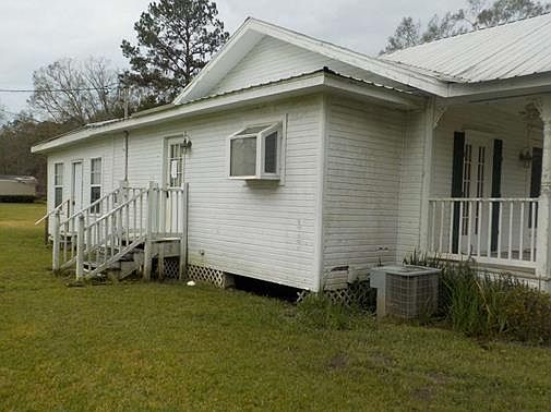 4th image of 42031 Billville Rd
