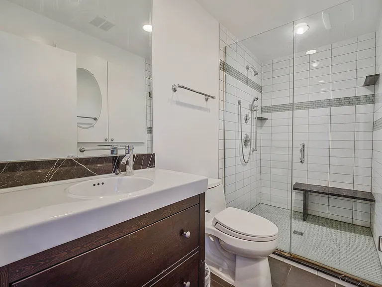5034 Dana Pl NW #3 — Photo 15