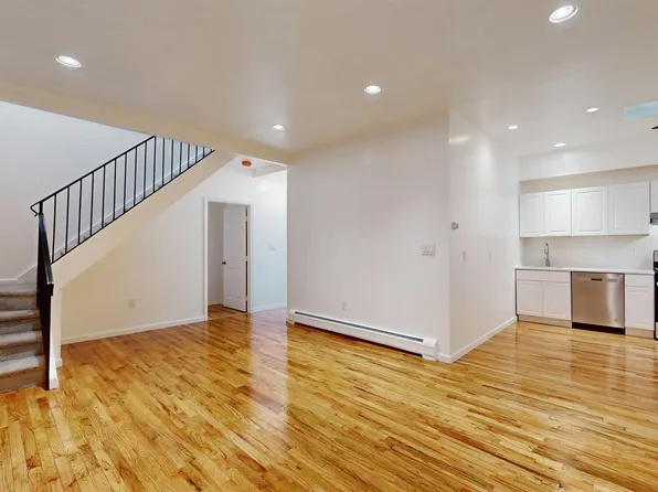 604 4th St, Hoboken, NJ 07030