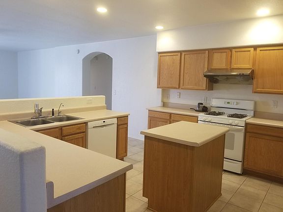 2nd image of 9540 E Kokopelli Cir
