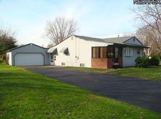730 Gary Dr, Hubbard, OH