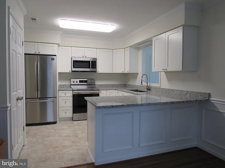 35 Beekman Pl — Photo 6