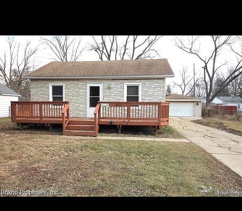 1st image of 30116 Marshall St