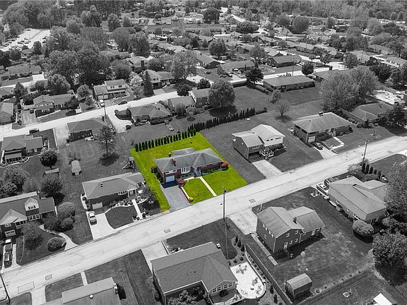 4th image of 333 W 1st Ave