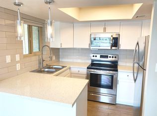 3109 N 36th St APT 11, Phoenix, AZ 85018