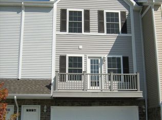 6015 N 167th Terrace Plz, Omaha, NE 68116