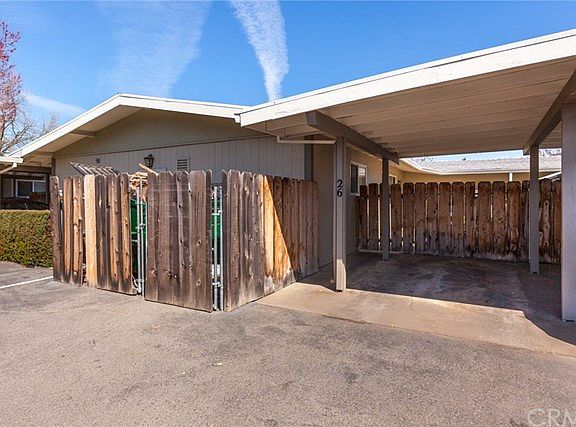 4th image of 139 W Lassen Ave #28